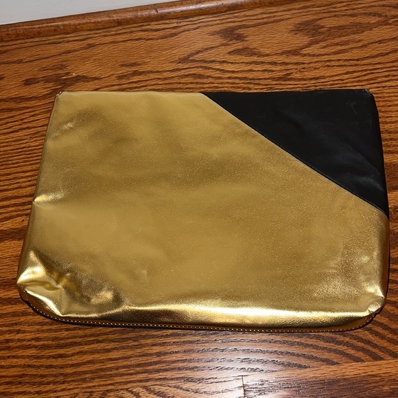 Zara Envelope Clutch - Picture 3 of 6